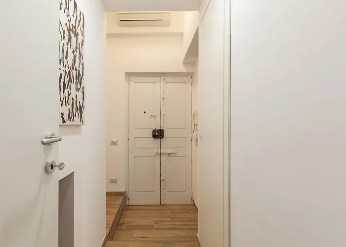 Hostly-the Porta Pia Suite-rome Centre With Charme